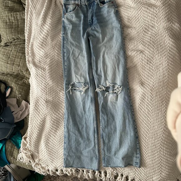 Zara High Rise Wide Leg Jeans - Ripped - Picture 3 of 7